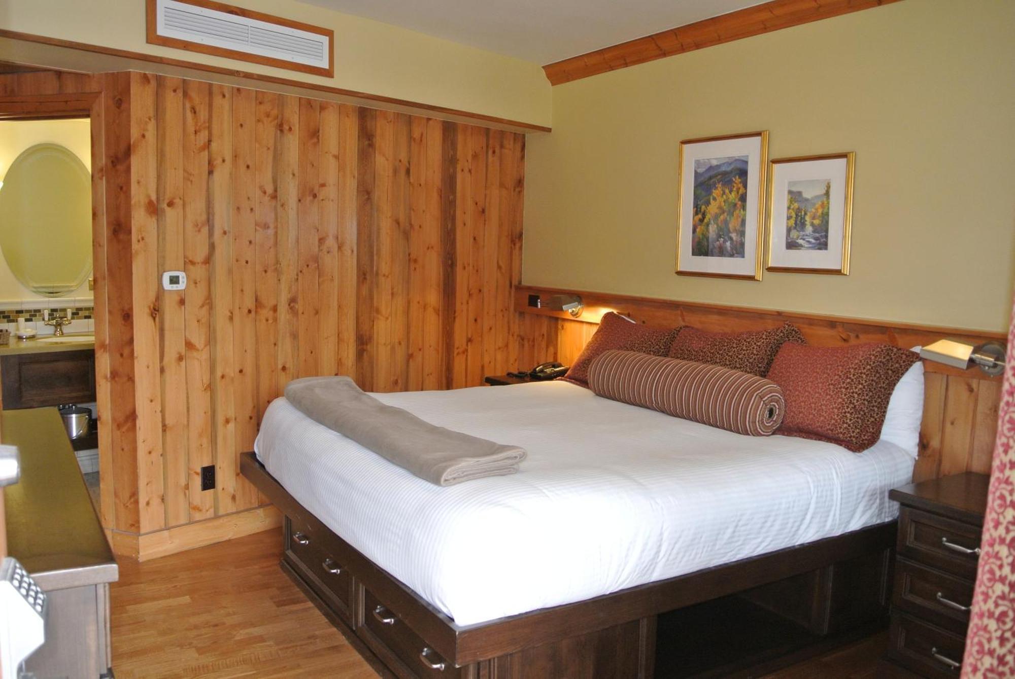 The Green Bridge Inn Red Cliff Pokoj fotografie